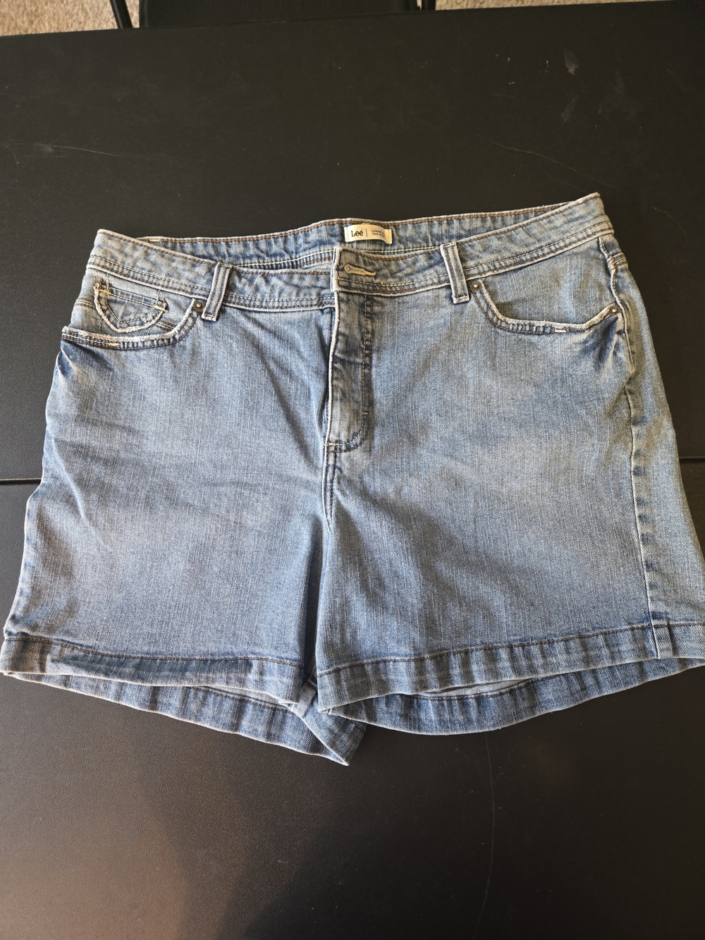 Lee Women's Light Wash Denim Shorts